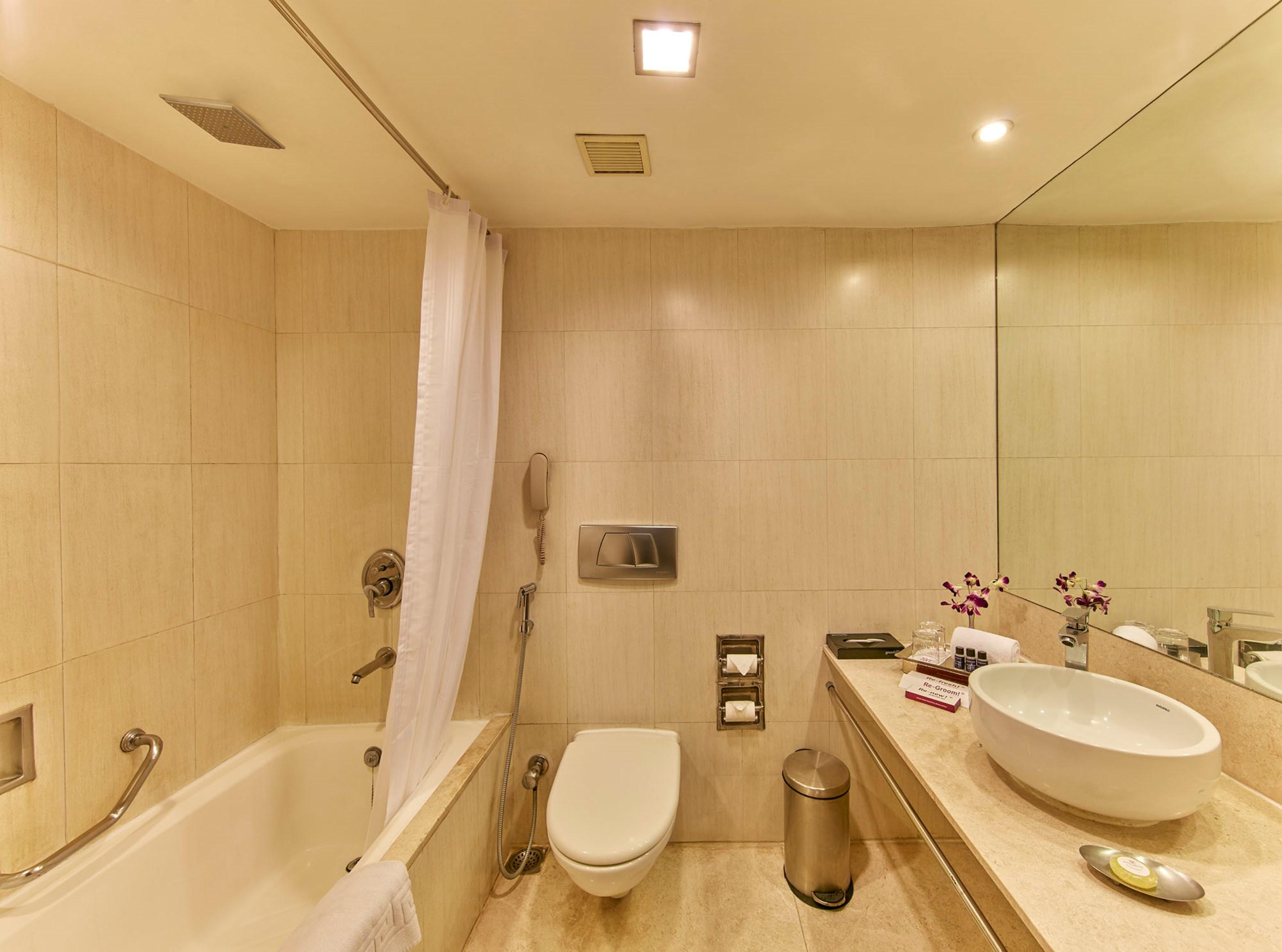 Royal Orchid Central Bangalore, Mg Road Zewnętrze zdjęcie