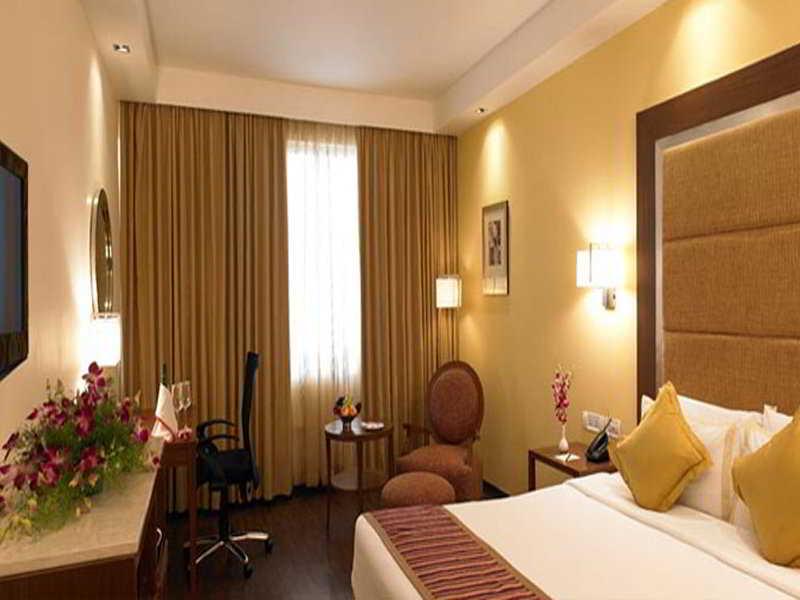 Royal Orchid Central Bangalore, Mg Road Zewnętrze zdjęcie